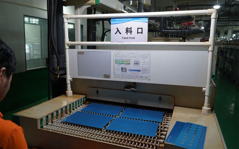 Διαδικασία χάραξης Δημοφιλής επιστήμη: Τι είναι η υγρή χάραξη;